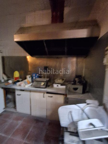 Foto c6d747e1-bdb5-474d-b96b-695e93a98845. Local comercial local de 110 m2 en Olesa de Montserrat