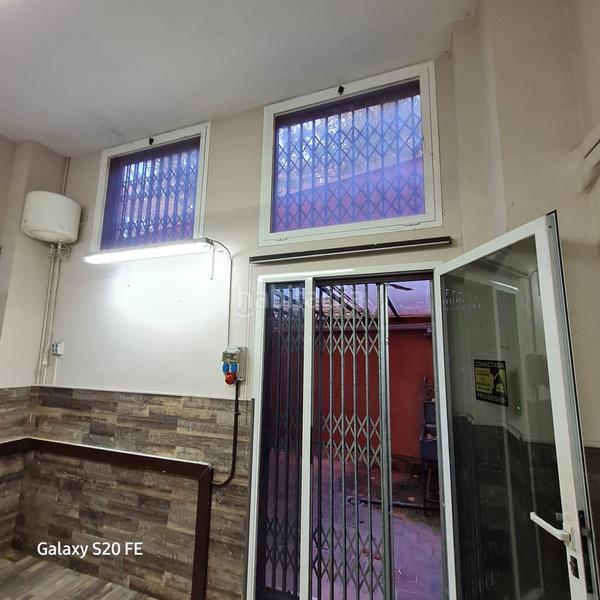 Foto 1f66ca4c-c468-46d4-ae25-27eae33dc335. Local comercial a Els Merinals Sabadell