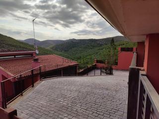 Casa a Olivella. Vivienda okupada casa o chalet independiente en venta en olivell