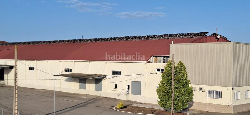 Foto 3c7e1008-f30b-4348-8aa6-95c8494b5891. Bâtiment à usage industriel dans Balaguer