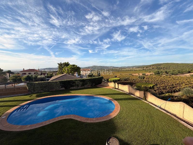 Foto cd7b6fe8-caec-4628-92e3-d536b38a5f8e. Chalet with heating parking pool in Bisbal del Penedès (La)