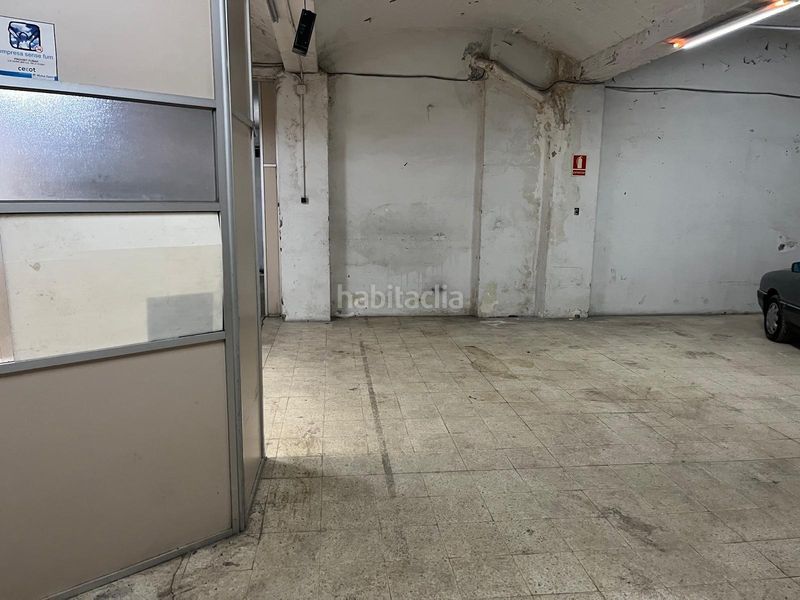 Foto dccbe29a-8bef-4bc3-9e9d-af03b1352835. Lloguer nau industrial a Ca n'Aurell Terrassa