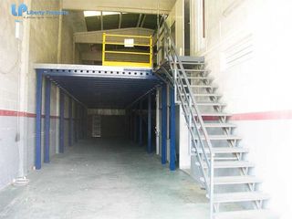 Alquiler Nave industrial en Mas Trader-Corral d´En Tort-Corral d´En Cona. Fantástica nave industrial en alquiler en cubelles les salines