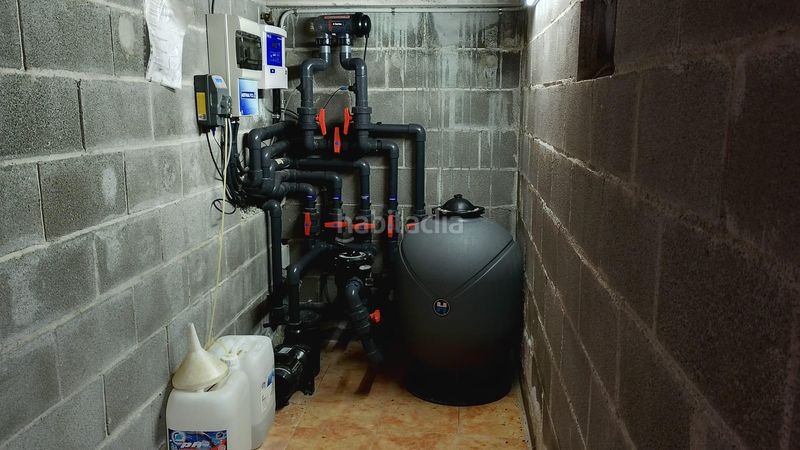 Foto 462fd51b-5adb-44f0-a8fb-d977de67efaa. Casa amb aparcament a Mas romeu Calafell