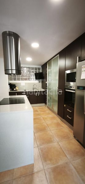 Foto d7557e51-51b0-4c14-aa3d-b6a564ab9fee. Xalet amb aparcament a Urbanitzacions Argentona