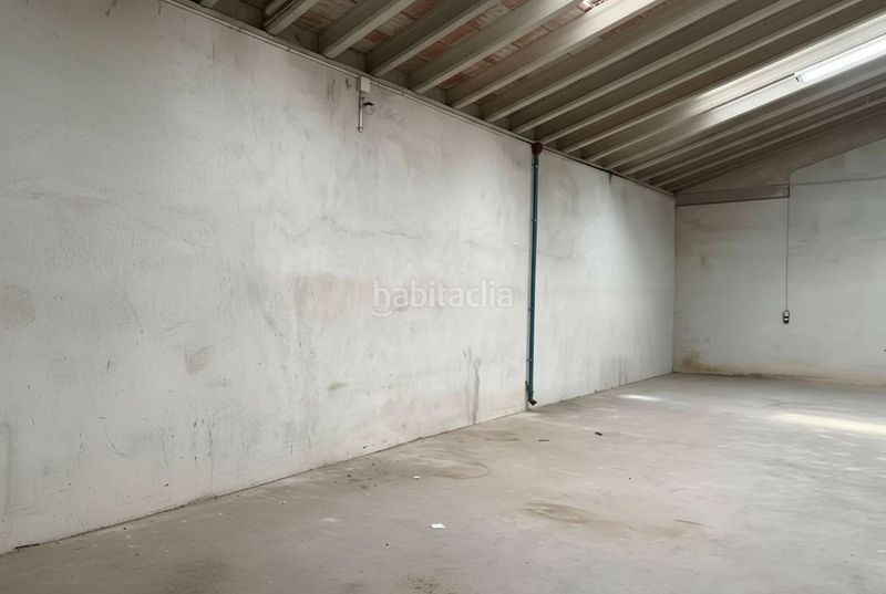 Foto e25a7b0e-ae86-4f31-ac2e-58266ad997d3. Alquiler nave industrial nave con solar en Mas Xirgu en Girona