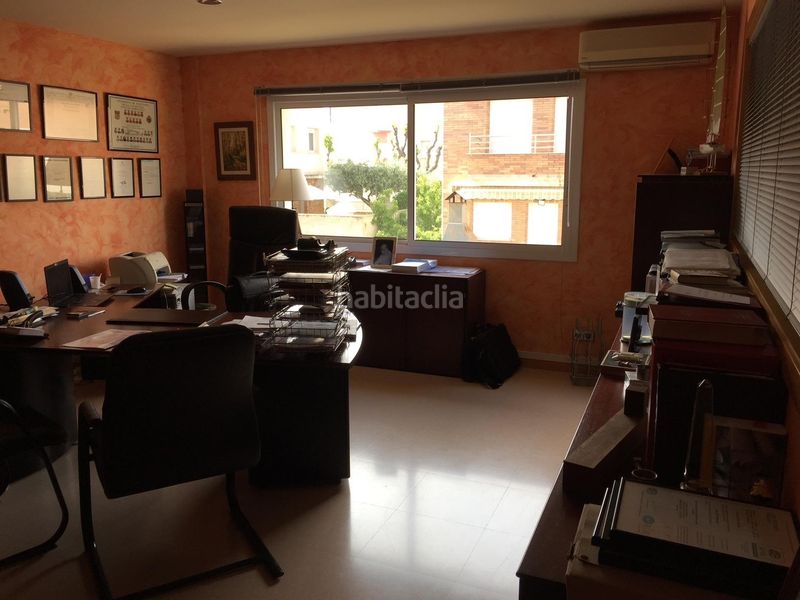 Foto 0e7eb61b-1d6f-45b4-93aa-7c258a049c8b. Miete büro mit heizung parking in La Geltrú-Sant Jordi Vilanova i la Geltrú