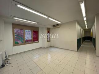 Lloguer Oficina  Carrer de francesc moragas. Oficina de 146m2 en alquiler situado en el centro de sant cugat.
