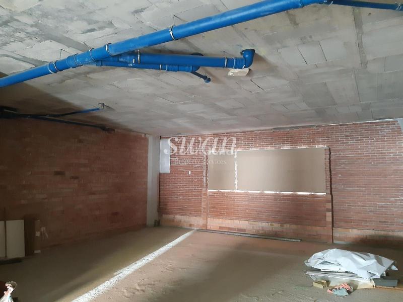 Foto 73495ff0-116f-44ef-8230-8951d119aebe. Local commercial dans Sant Fost de Campsentelles