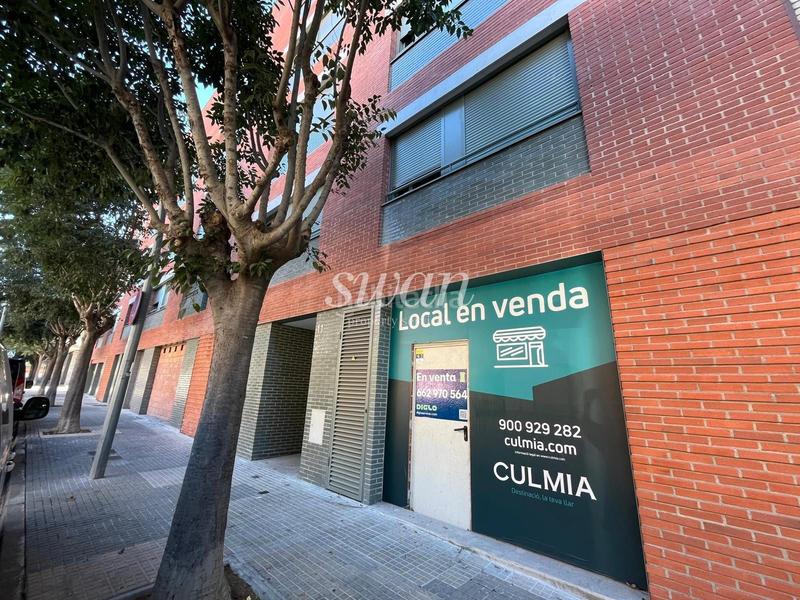 Foto 9d6c22c1-a072-48e7-a04a-fc3ac3e9e8d6. Local commercial dans Sant Fost de Campsentelles