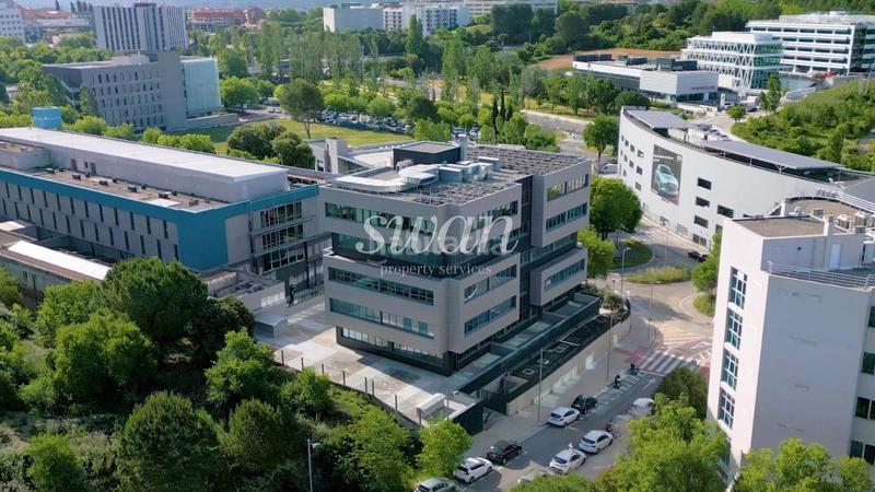 Foto 0ccdc5ba-8f21-472a-8820-e2f05017647a. Lloguer oficina a pau vila 3 a Volpelleres Sant Cugat del Vallès