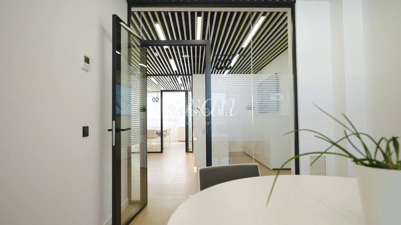 Foto aa3144a3-9d3d-492f-ab58-fb060af1336e. Lloguer oficina a pau vila 3 a Volpelleres Sant Cugat del Vallès