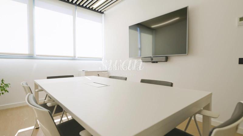 Foto 7eb4160b-2728-4420-bd04-c9dc0377abd8. Location bureau dans pau vila 3 dans Volpelleres Sant Cugat del Vallès