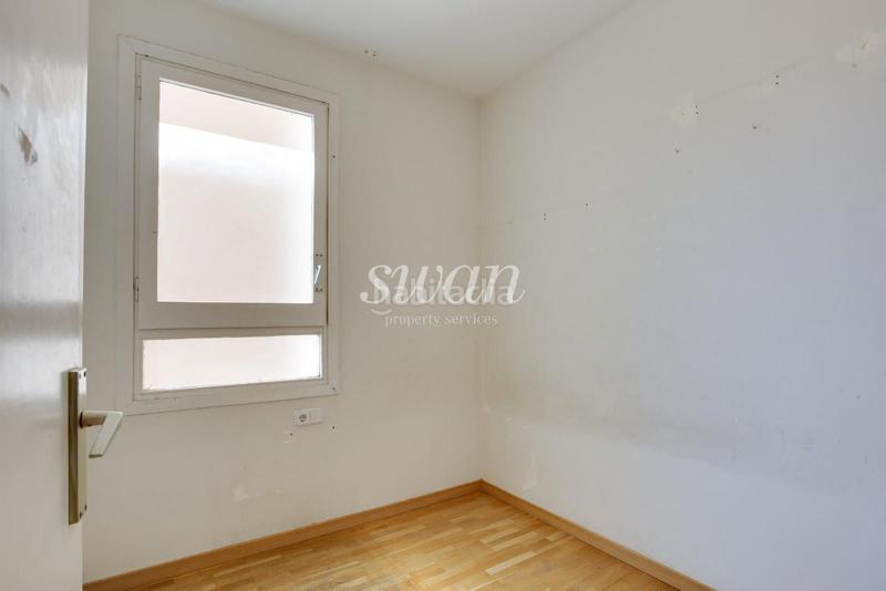 Foto 193c37b7-1b65-484f-b9cc-a6bcf5abde59. Piso  en venta en el barrio de sagrada família . en Barcelona