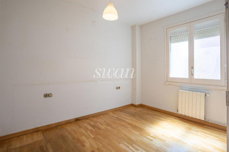 Foto aca3c54a-b85a-412b-a991-d1d8b7168bc3. Piso  en venta en el barrio de sagrada família . en Barcelona