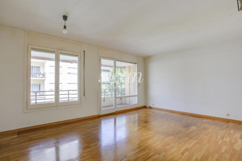 Foto b46c5558-69d6-4e24-aeb9-5bb654b37c88. Piso  en venta en el barrio de sagrada família . en Barcelona