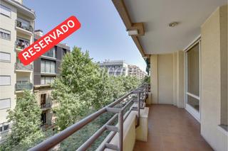 Appartement  Rosselló. Piso en venta en el barrio de sagrada família de barcelona.