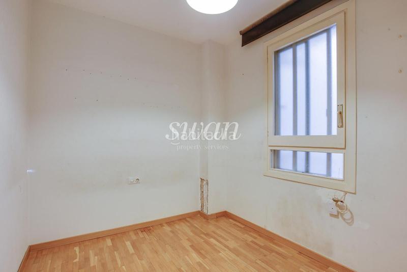Foto d444ae56-c808-4aba-923a-cf87719435b7. Piso  en venta en el barrio de sagrada família . en Barcelona