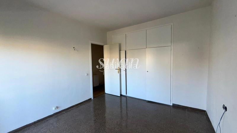 Foto 01a204b0-67f2-4abe-87ad-fc0520a5b1d2. Ático  en venta en el centro en Barri del Centre Terrassa