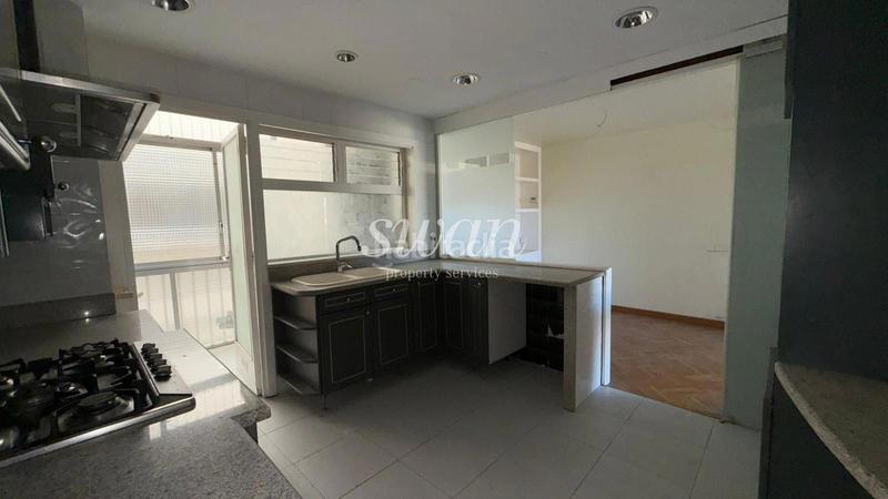 Foto 9ac9252d-6742-493b-81a6-1674d96bb3db. Ático  en venta en el centro en Barri del Centre Terrassa