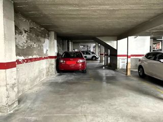 Aparcament cotxe  Carrer sant miquel. Plaza estacionamiento para coche y moto