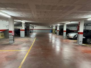 Location Parking moto à Carretera de valls 47. Plazas de parking para moto en santa margarida de montbui