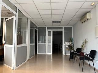 Local commercial à Avinguda de balmes 25. Local comercial en buena ubicación