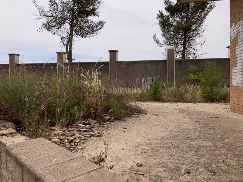 Foto 8b038c57-7a6b-424d-8bfa-31b7fd231168. Casa amb aparcament a Torre de Claramunt (La)
