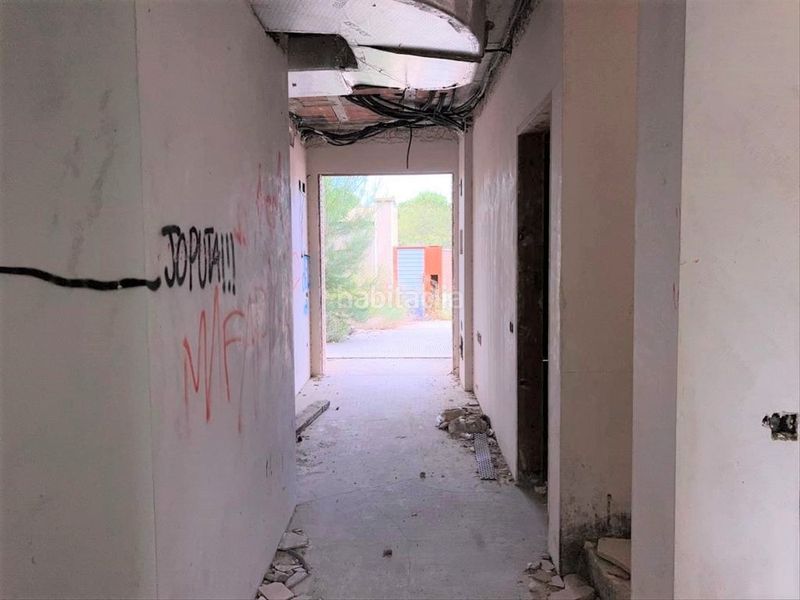 Foto ffbae682-8a9b-4586-a81f-99d65e51d52c. Casa amb aparcament a Torre de Claramunt (La)