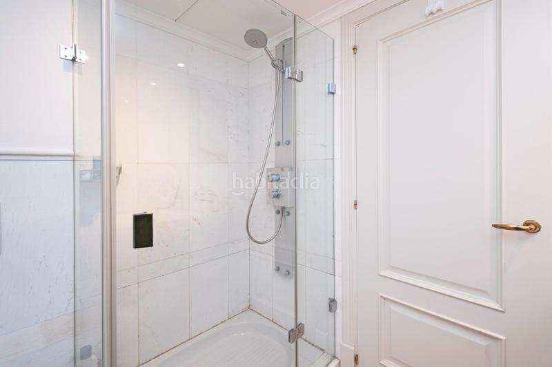 Foto bdd7b5ad-b291-4d47-8b40-df50b06c3a6f. Alquiler piso vive el mediterraneo piso con piscina y mar a tus pies en Llucmajor