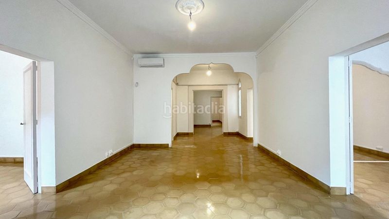 Foto 4da54378-acb0-4d76-91a6-5a7addd453db. Alquiler piso se alquila vivienda con historia, luz y carácter en el corazón de palma en Palma de Mallorca