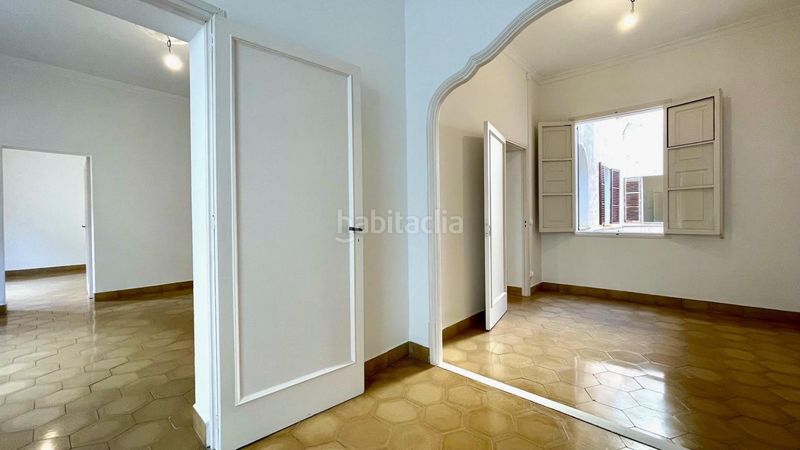 Foto 872e39b6-b748-4f8a-b13c-a37b98c5f496. Alquiler piso se alquila vivienda con historia, luz y carácter en el corazón de palma en Palma de Mallorca
