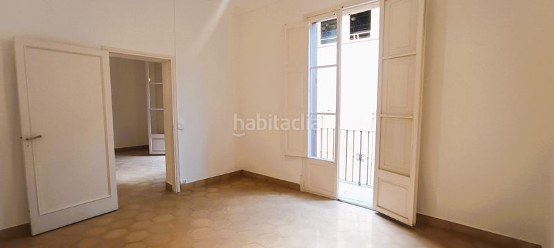 Foto 9c9e9ee5-62a1-427b-b406-25a57b8045df. Alquiler piso se alquila vivienda con historia, luz y carácter en el corazón de palma en Palma de Mallorca