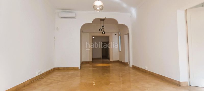 Foto a7259892-5aa7-4e10-b700-a83b8ca98795. Alquiler piso se alquila vivienda con historia, luz y carácter en el corazón de palma en Palma de Mallorca