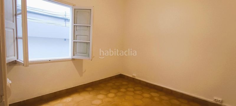 Foto bc87f4b2-9879-44d2-8c8b-81960c3e1583. Alquiler piso se alquila vivienda con historia, luz y carácter en el corazón de palma en Palma de Mallorca