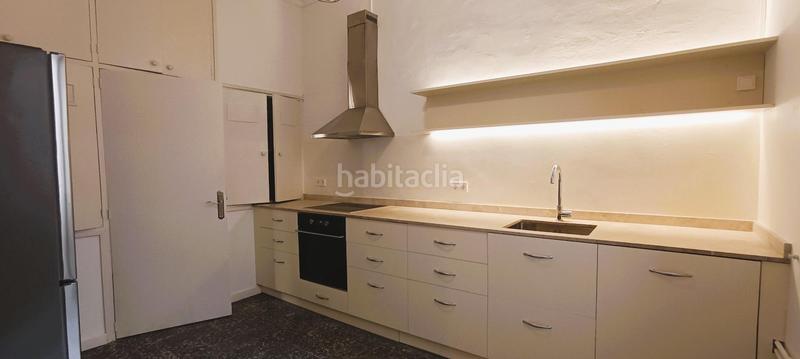 Foto 11f483a6-a682-4970-b0eb-45aa53d00c6d. Lloguer pis a La Seu Palma de Mallorca