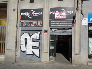 Lloguer Local Comercial  Carrer de pi i margall. Local a pie de calle en pi i margall con trastero