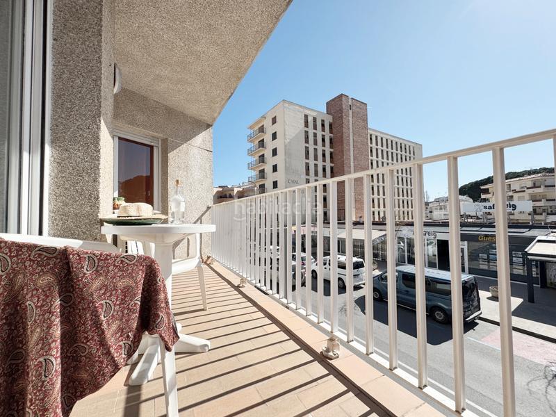 Foto 4c1d8cbb-b435-4c94-bf4c-8a60d8efa5fc. Apartamento en avinguda de montgó 9 con vista lateral al mar en Escala (L´)