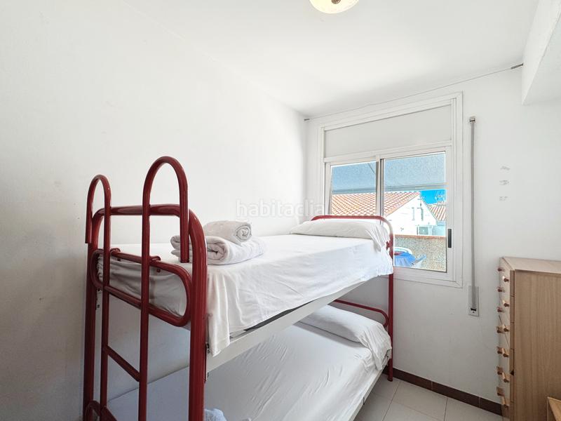Foto 4ec2d342-204b-4272-bfbd-d7beef531eb3. Apartamento en avinguda de montgó 9 con vista lateral al mar en Escala (L´)