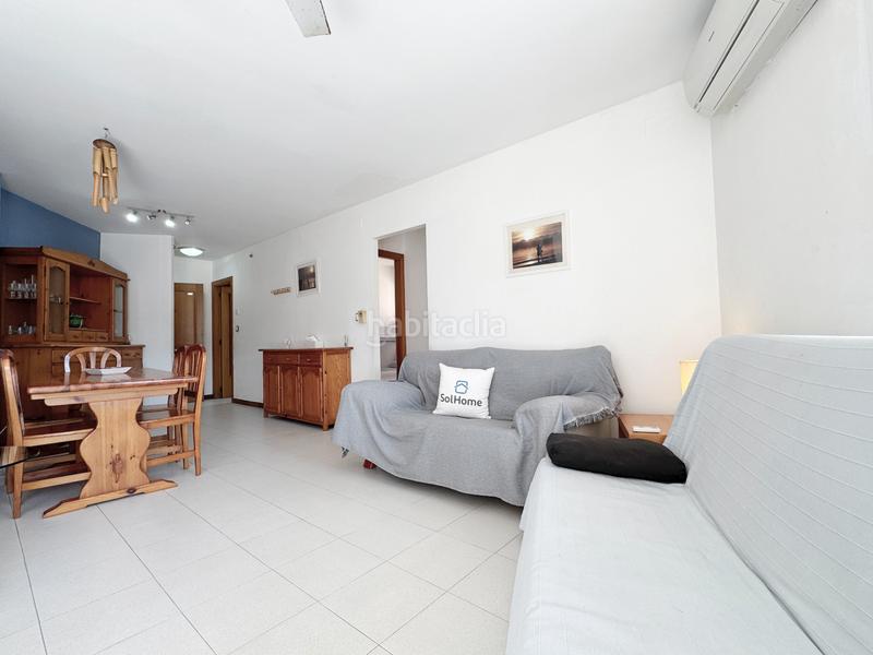 Foto 5e89a63c-a7d0-49fd-bef7-4b02997095be. Apartamento en avinguda de montgó 9 con vista lateral al mar en Escala (L´)