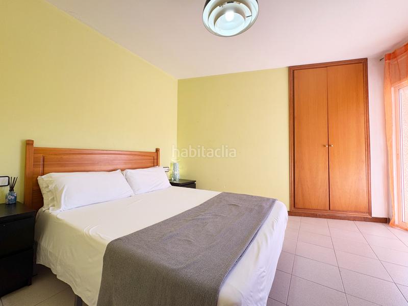 Foto 838a4442-e069-4715-b720-6820ff6506c4. Apartamento en avinguda de montgó 9 con vista lateral al mar en Escala (L´)