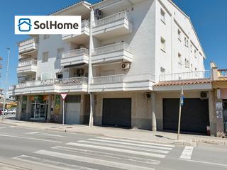 Apartament a Avinguda de montgó 68. A 50 metros de la playa de riells