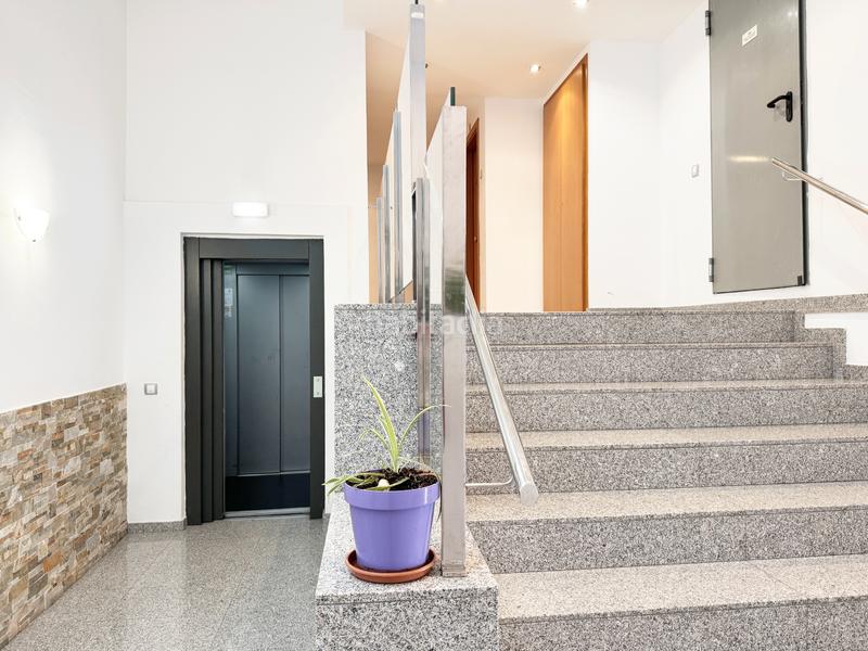 Foto ab2f63f6-77df-49ee-a9a6-90f22a7ccbb9. Apartament a carrer tramuntana 32 a Eixample Residencial Escala (L´)