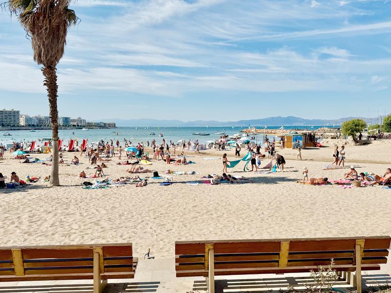Foto 3b66d783-937a-44ea-a6ce-d9efdfc7debd. Apartamento en avinguda Riells 94 primera línea de playa en Escala (L´)