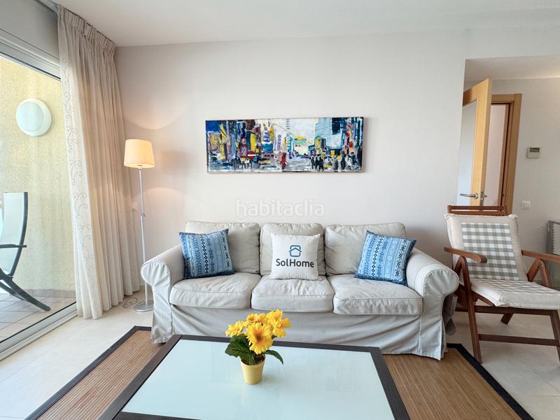 Foto 56b9a9d9-4e1f-449c-8ea6-de7e1754f069. Apartamento en avinguda Riells 94 primera línea de playa en Escala (L´)