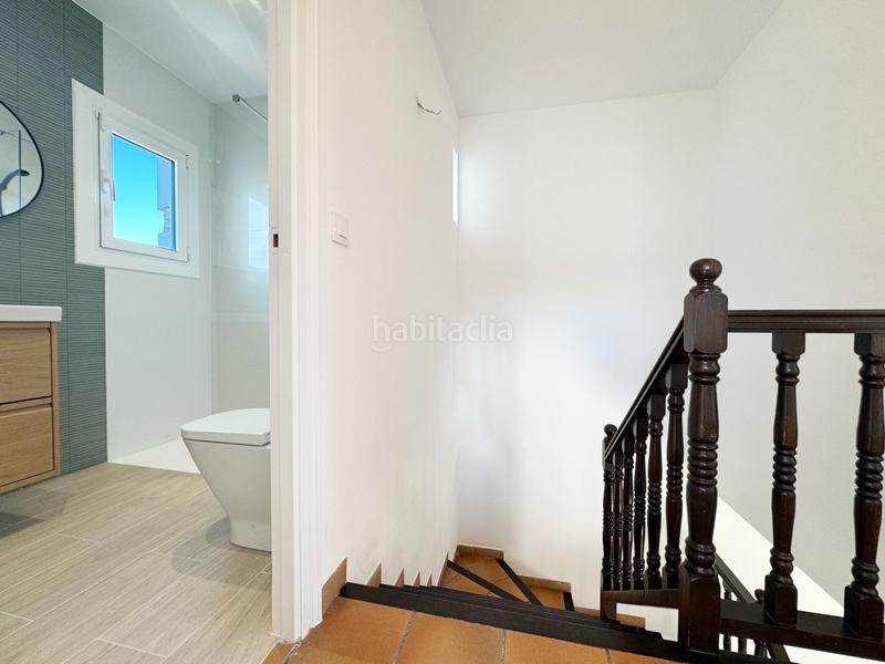 Foto 0179c5fb-9dce-422e-a56c-064f0cb4214c. Maison jumelée avec cheminée chauffage parking piscine dans Escala (L´)