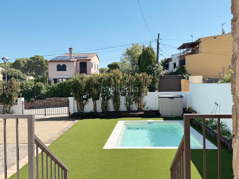 Foto 4bec782a-bd8f-4976-8e98-70fbfebafc1a. Maison jumelée avec cheminée chauffage parking piscine dans Escala (L´)