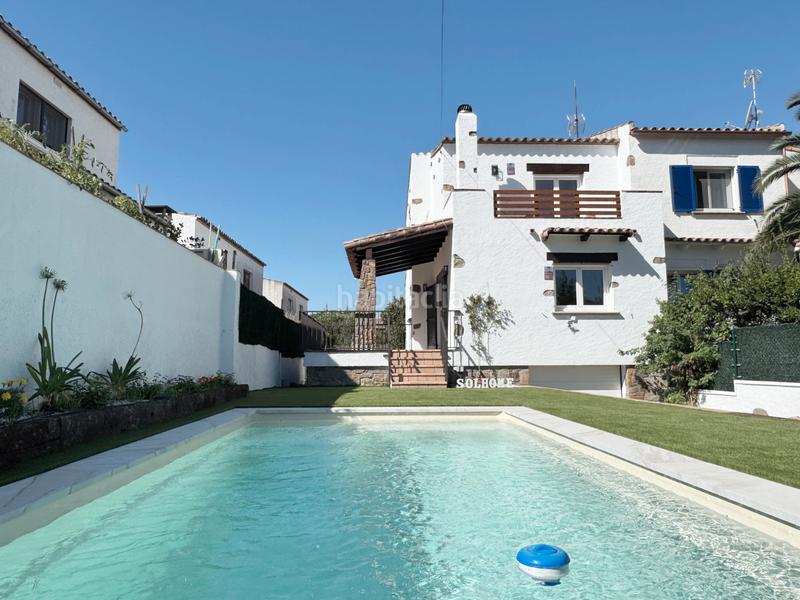 Foto 79703a4c-227c-475c-91b1-349afd7b624d. Maison jumelée avec cheminée chauffage parking piscine dans Escala (L´)