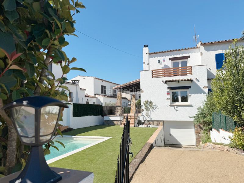 Foto a6877c3a-9650-44f7-be3a-8ebe2973426f. Maison jumelée avec cheminée chauffage parking piscine dans Escala (L´)
