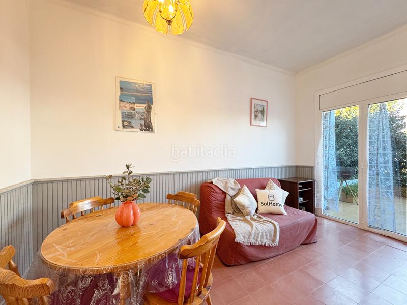 Foto ab104138-bdaa-4137-abcf-5b249f0275f9. Piano terra in plaça castelló d'empúries 6 in Riells Escala (L´)